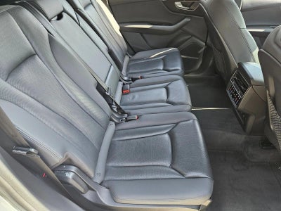 2021 Audi Q7 Premium Plus 45 TFSI quattro