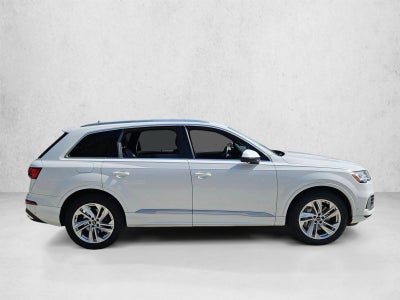 2021 Audi Q7 Premium Plus 45 TFSI quattro