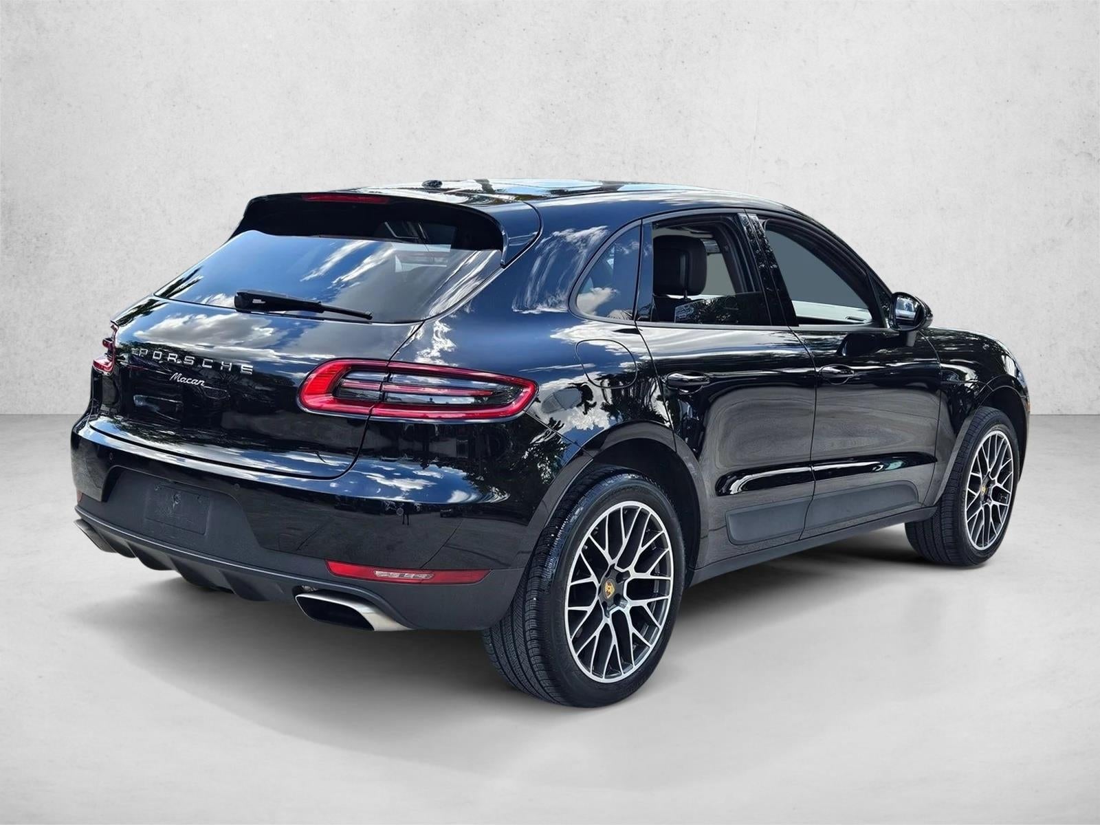 2017 Porsche Macan AWD
