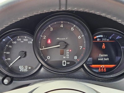 2025 Porsche Macan T AWD