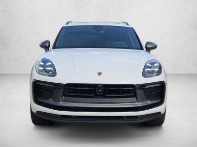 2025 Porsche Macan T AWD