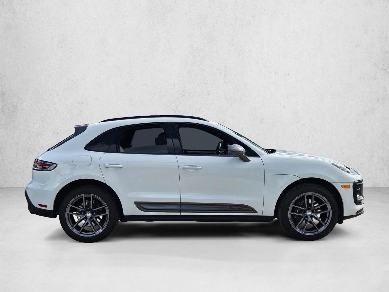 2025 Porsche Macan T AWD