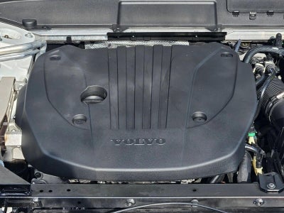 2022 Volvo XC60 B5 FWD Inscription