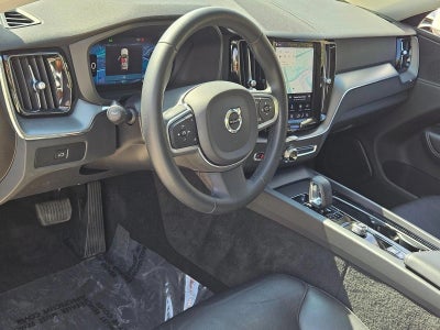 2023 Volvo XC60 B5 FWD Core