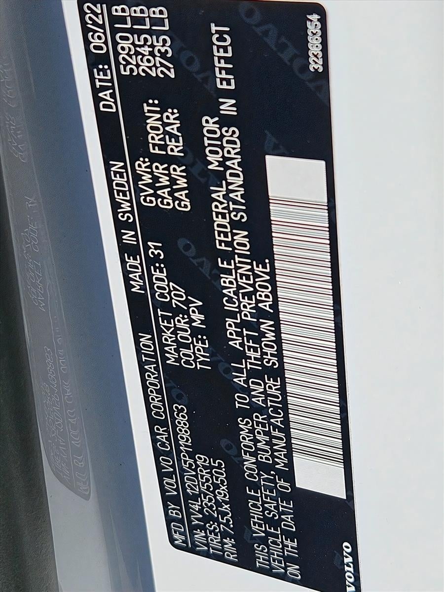 2023 Volvo XC60 B5 FWD Core