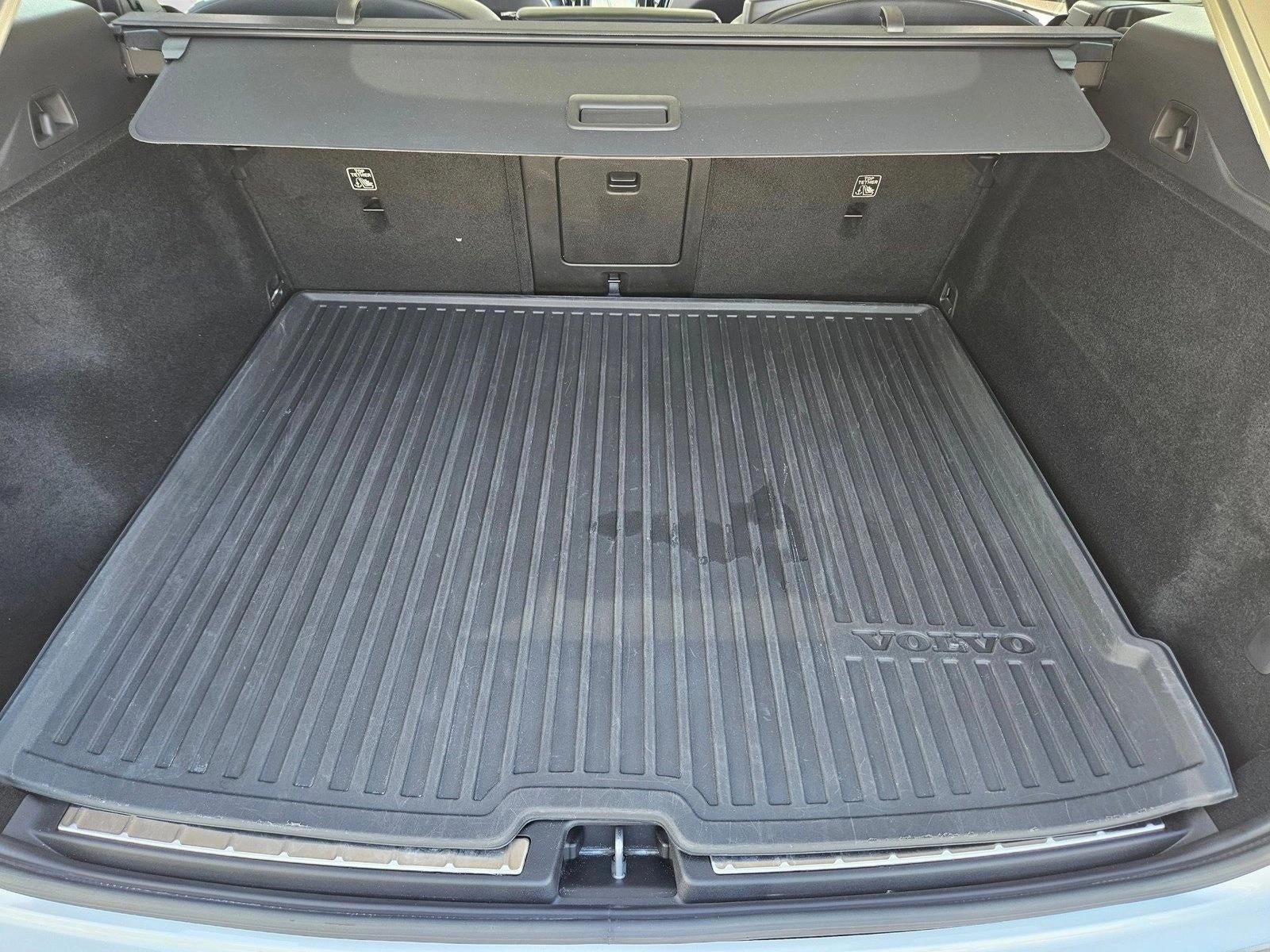2023 Volvo XC60 B5 FWD Core