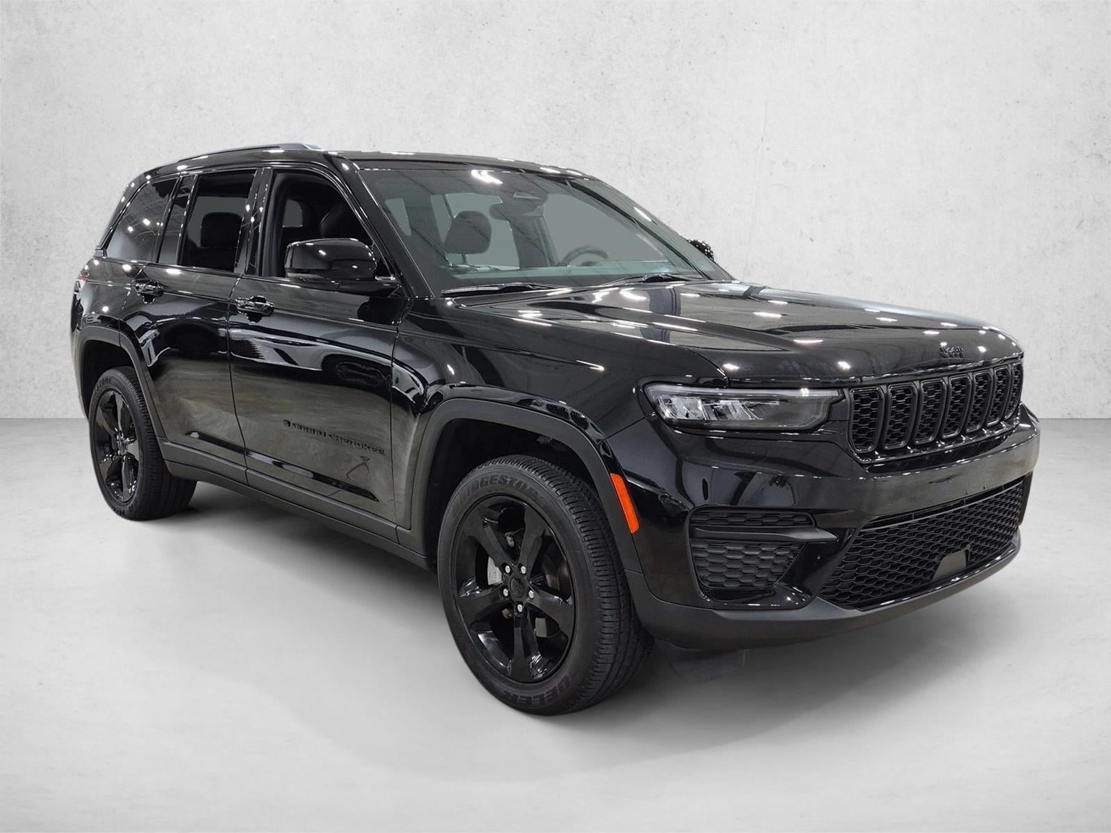 2023 Jeep Grand Cherokee Altitude X 4x4