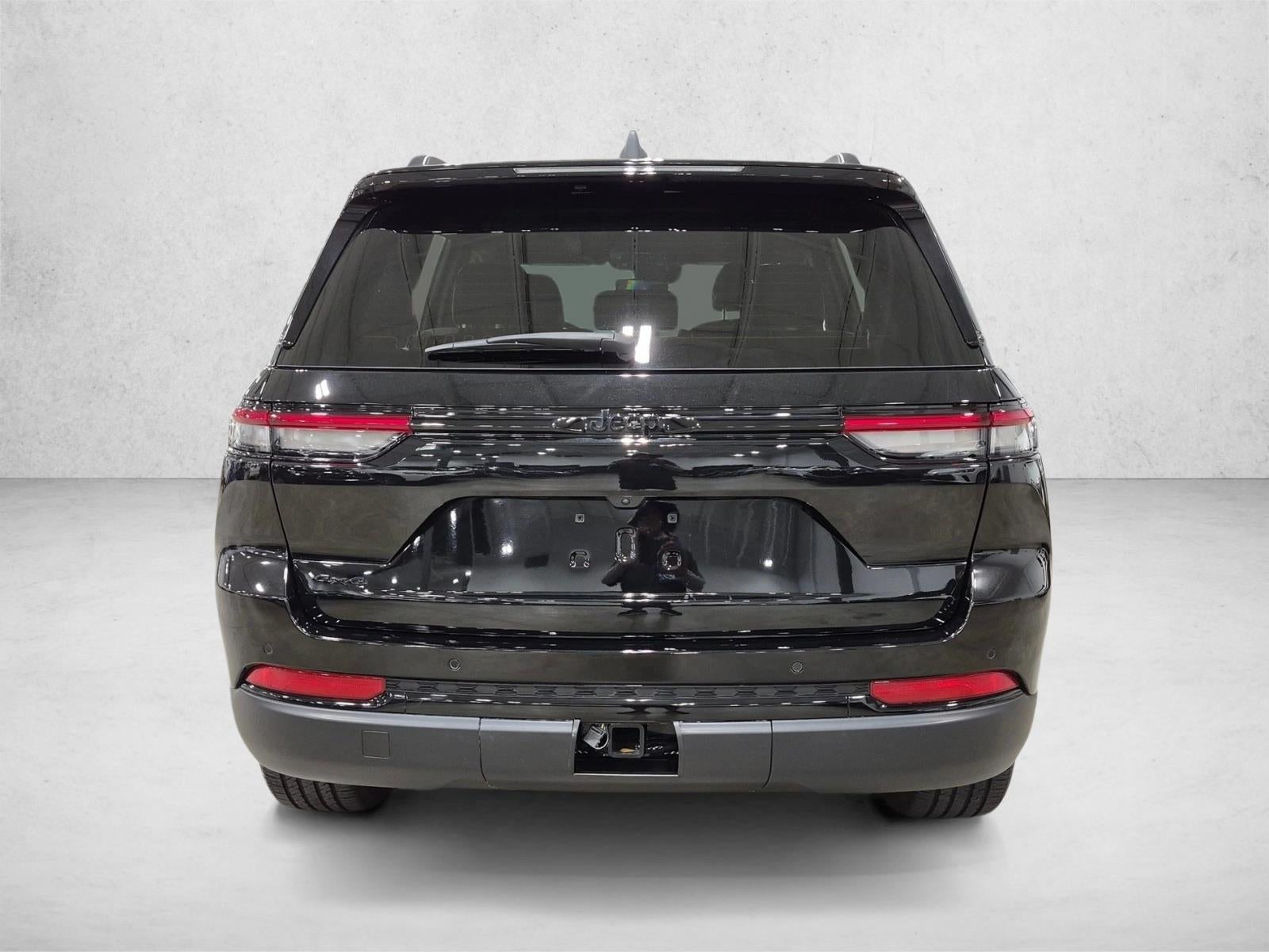 2023 Jeep Grand Cherokee Altitude X 4x4