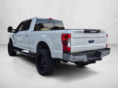 2017 Ford Super Duty F-250 SRW Lariat 4WD Crew Cab 6.75' Box