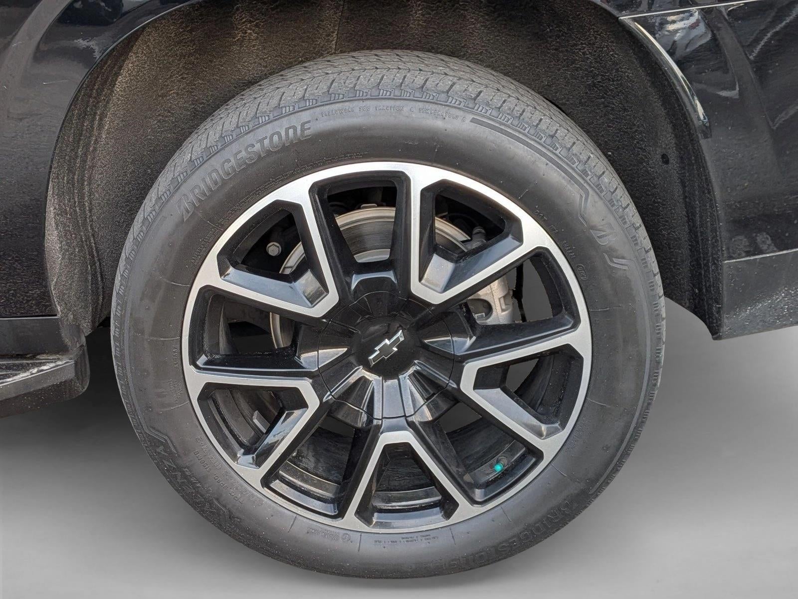 2023 Chevrolet Suburban 2WD RST