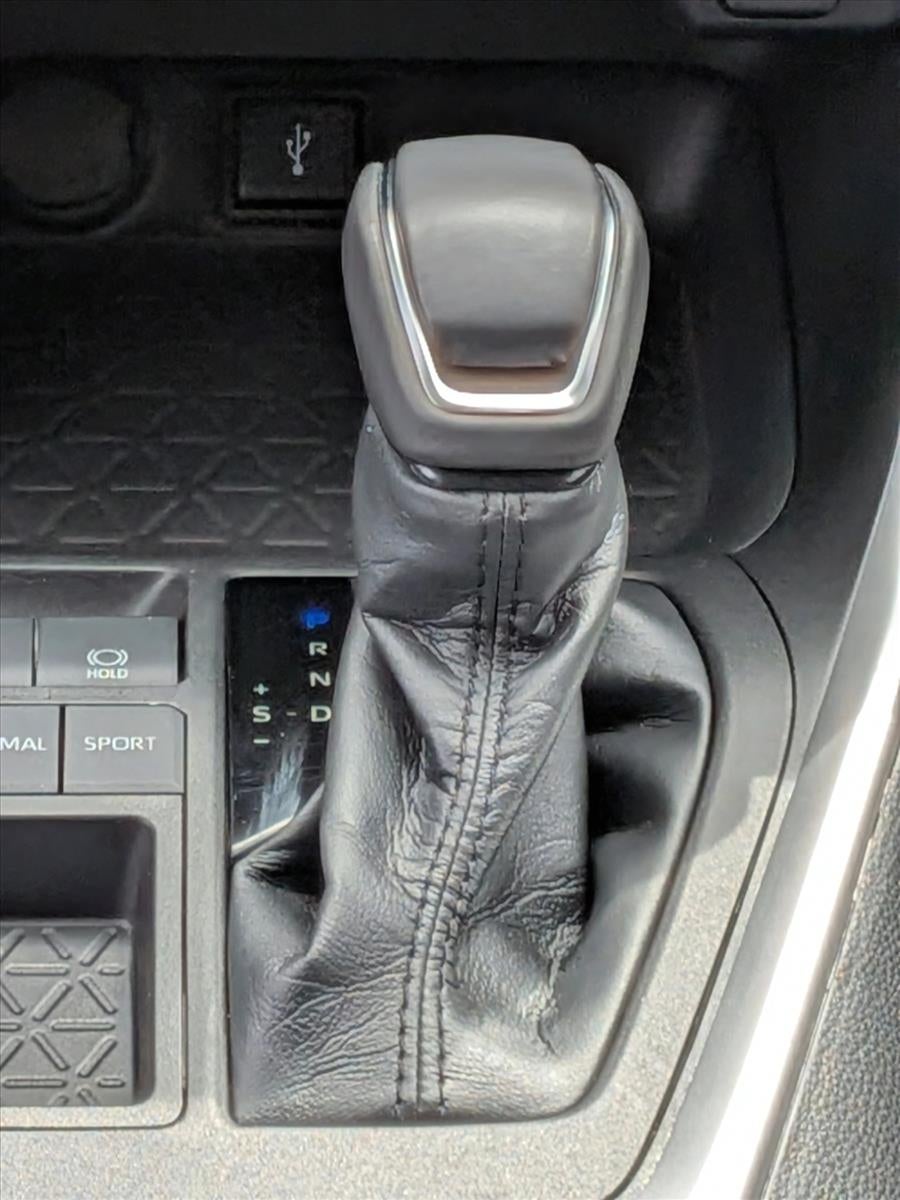 2022 Toyota RAV4 XLE Premium FWD (Natl)