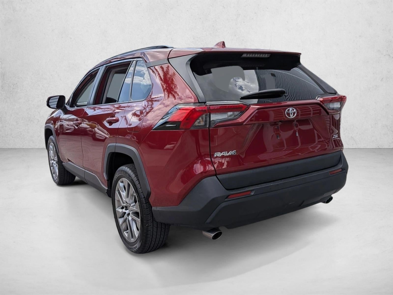 2022 Toyota RAV4 XLE Premium FWD (Natl)