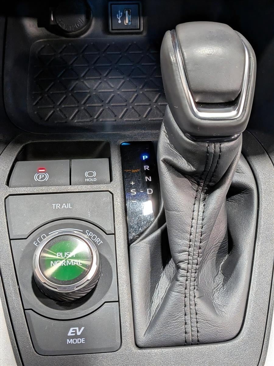 2024 Toyota RAV4 Hybrid XSE AWD (Natl)