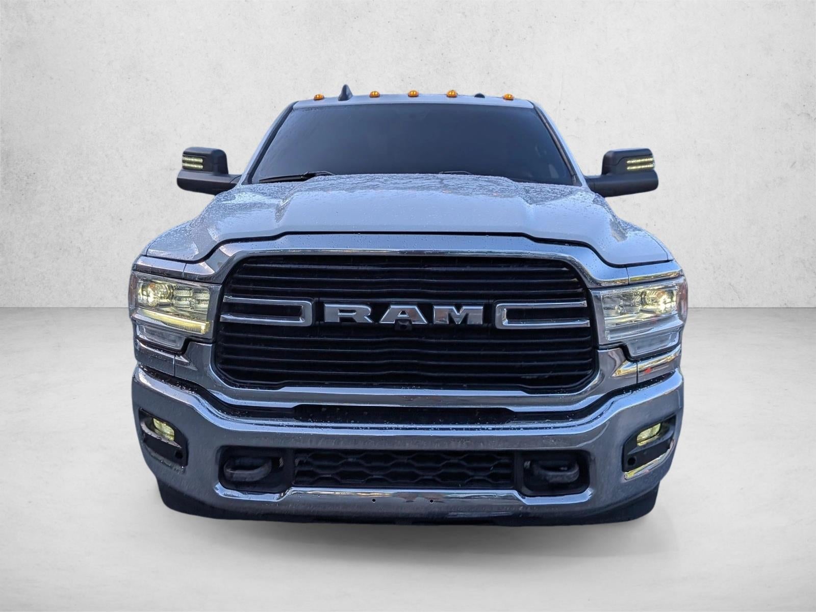 2022 RAM 3500 Tradesman 4x4 Crew Cab 8' Box