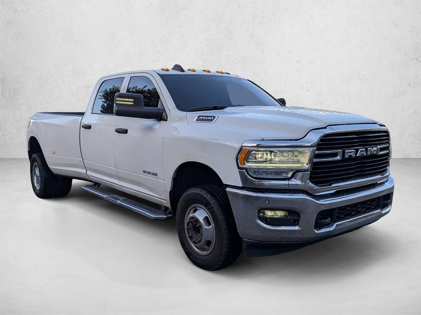 2022 RAM 3500 Tradesman 4x4 Crew Cab 8' Box