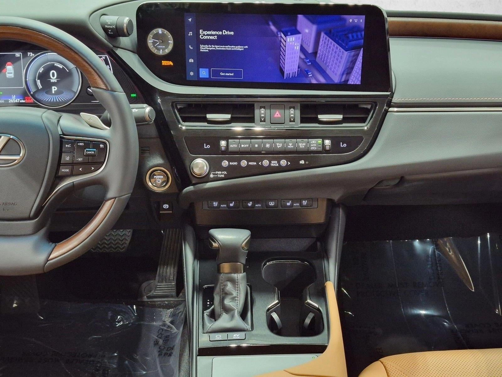 2023 Lexus ES 300h Ultra Luxury FWD