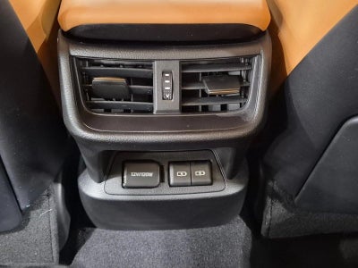 2023 Lexus ES 300h Ultra Luxury FWD