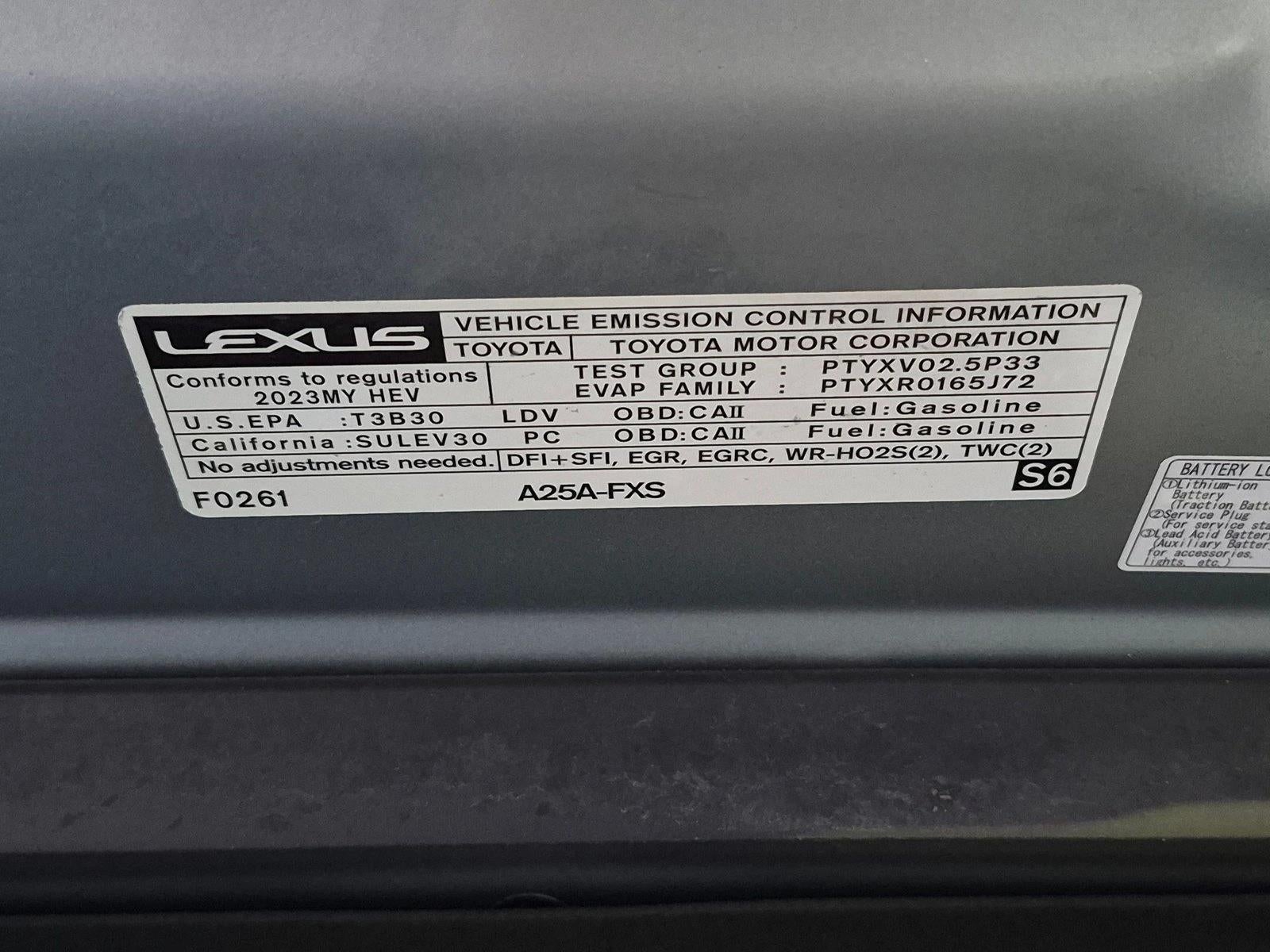 2023 Lexus ES 300h Ultra Luxury FWD