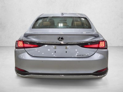 2023 Lexus ES 300h Ultra Luxury FWD