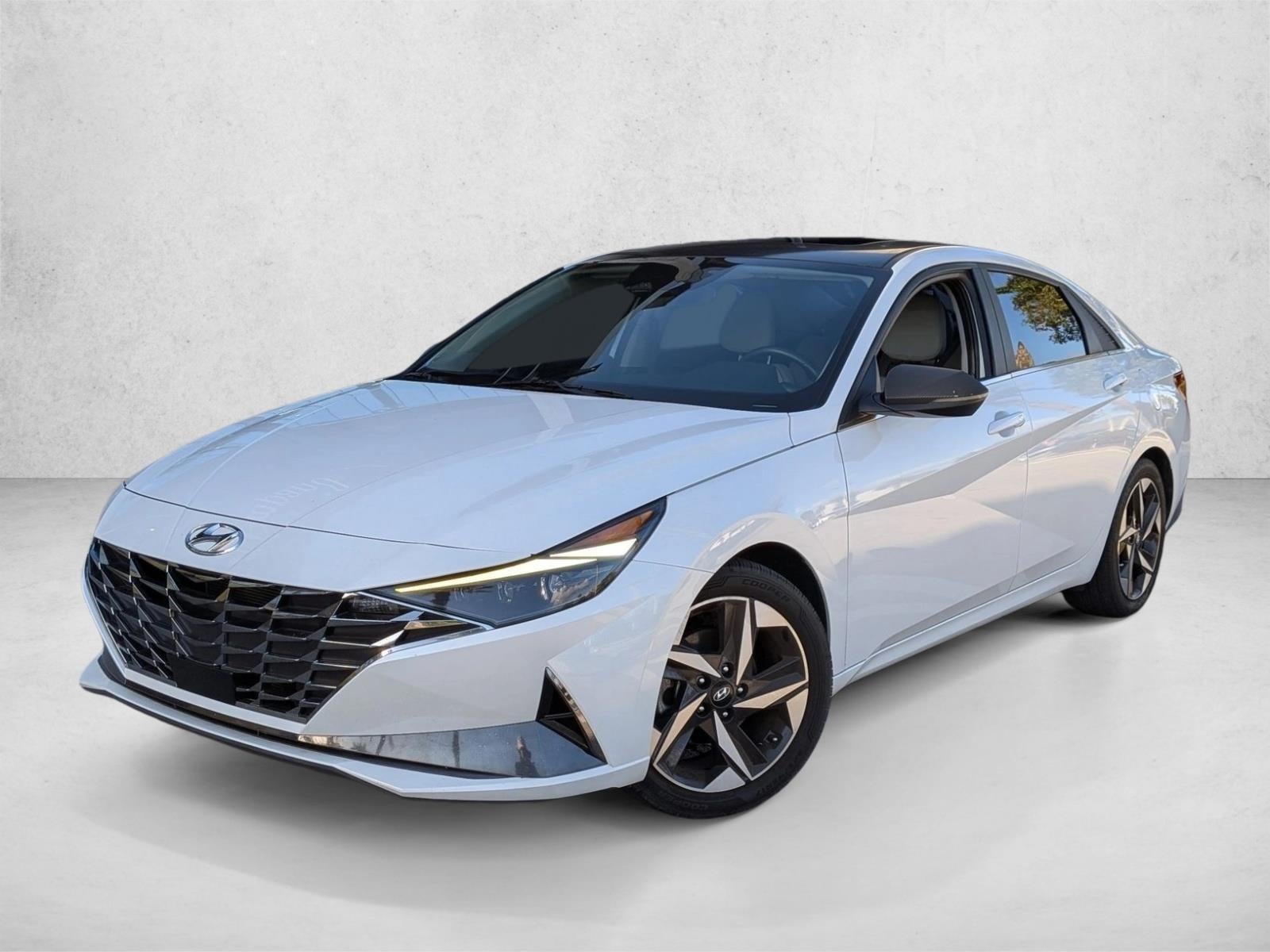 2021 Hyundai ELANTRA Limited IVT