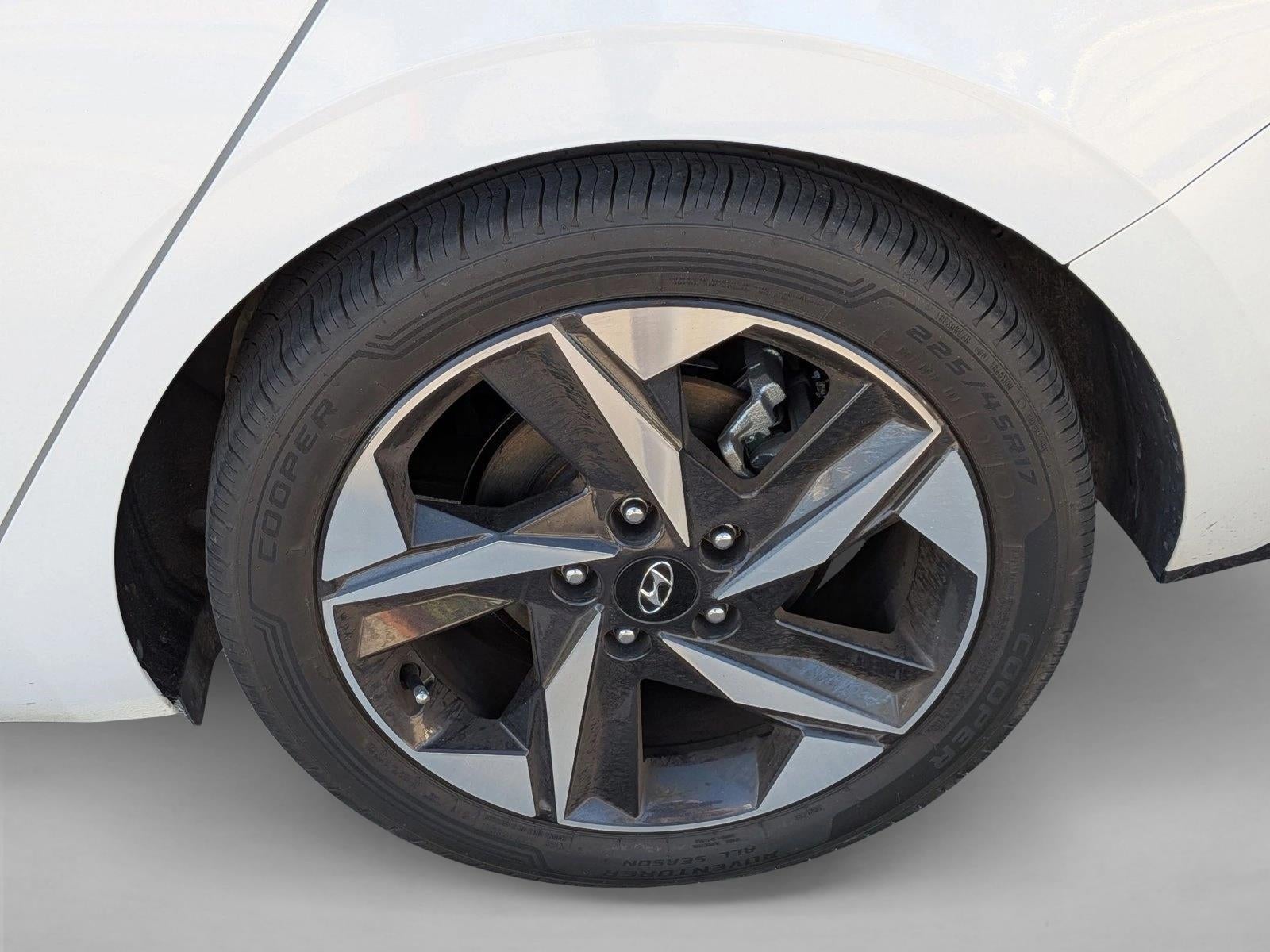 2021 Hyundai ELANTRA Limited IVT