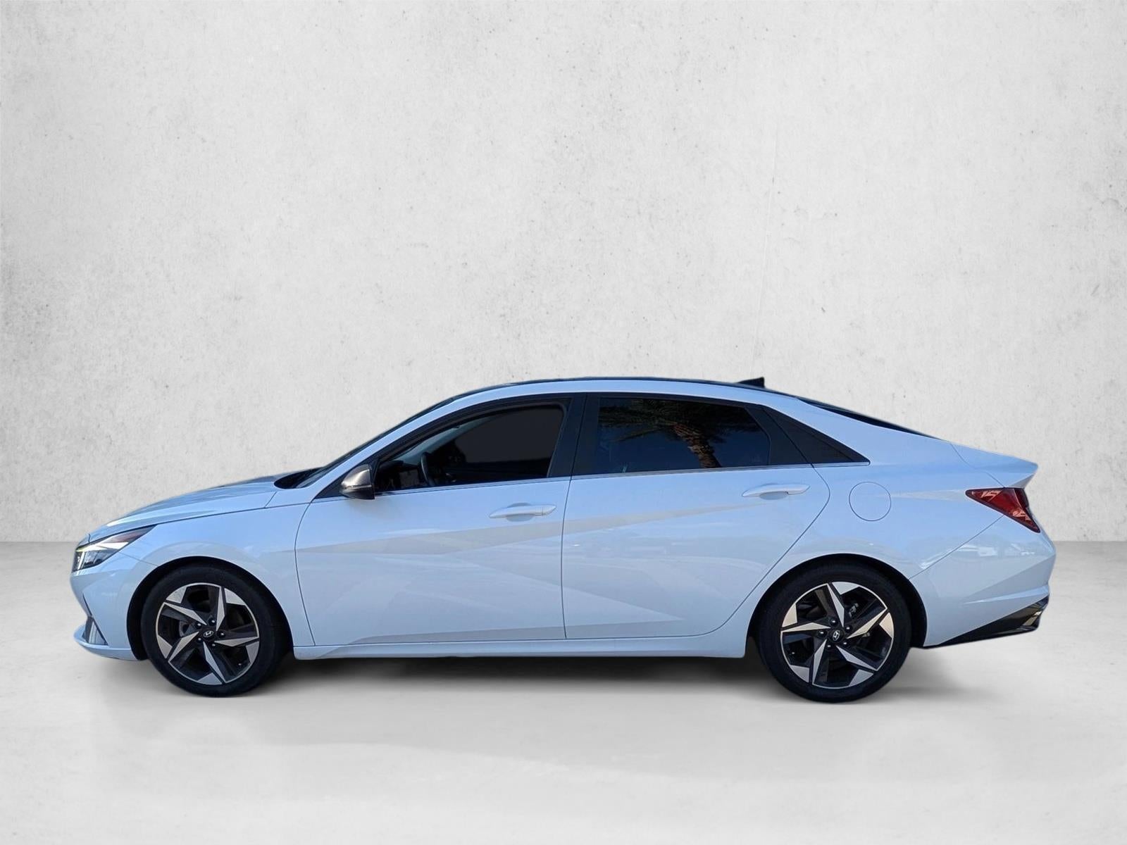 2021 Hyundai ELANTRA Limited IVT