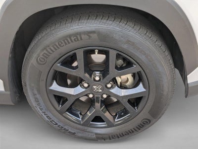 2025 Toyota Corolla Cross L 2WD (Natl)