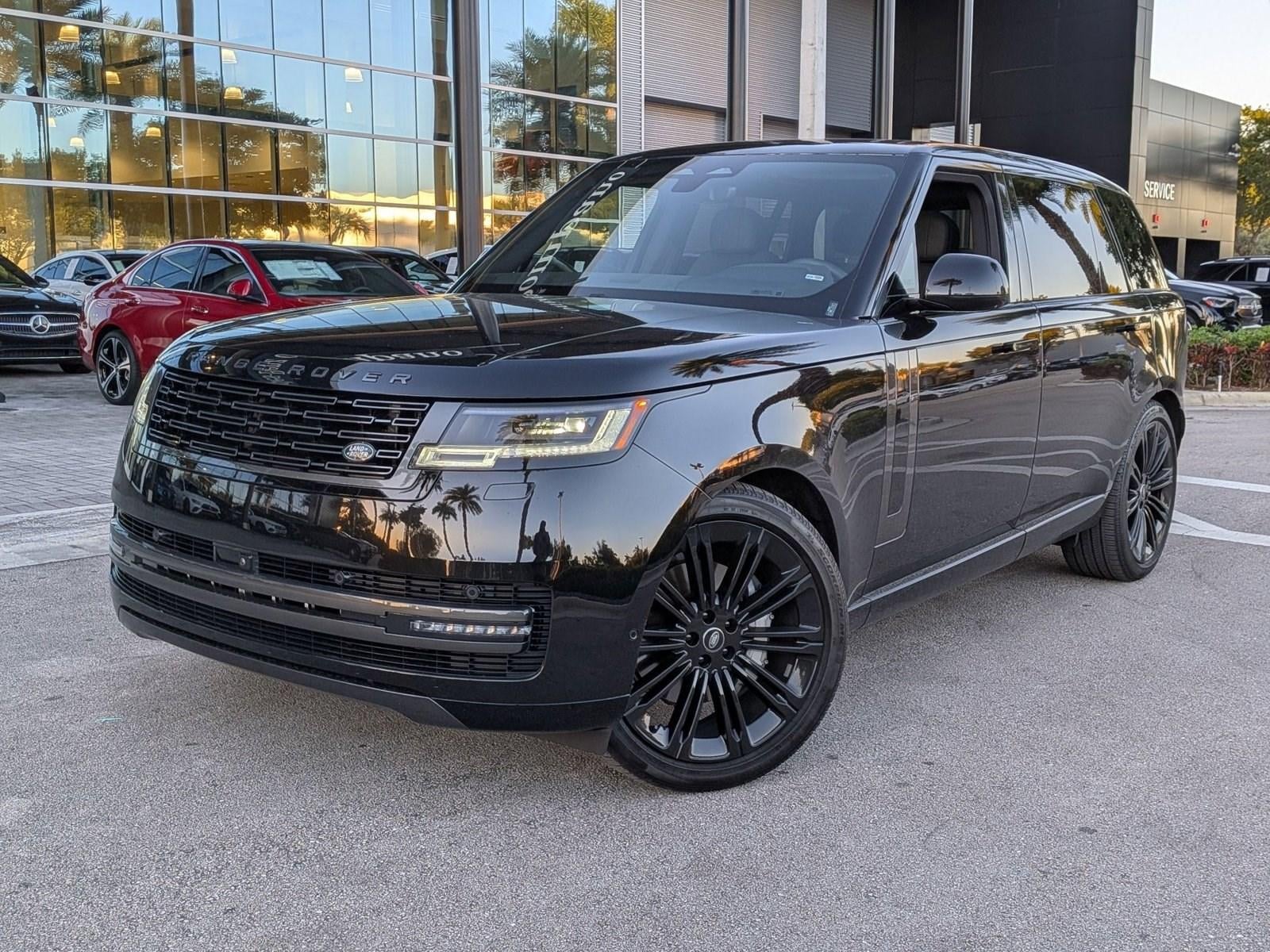 2025 Land Rover Range Rover P400 SE LWB 7 Seat