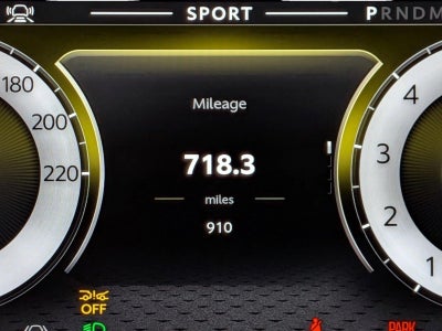 2025 Aston Martin Vantage Coupe