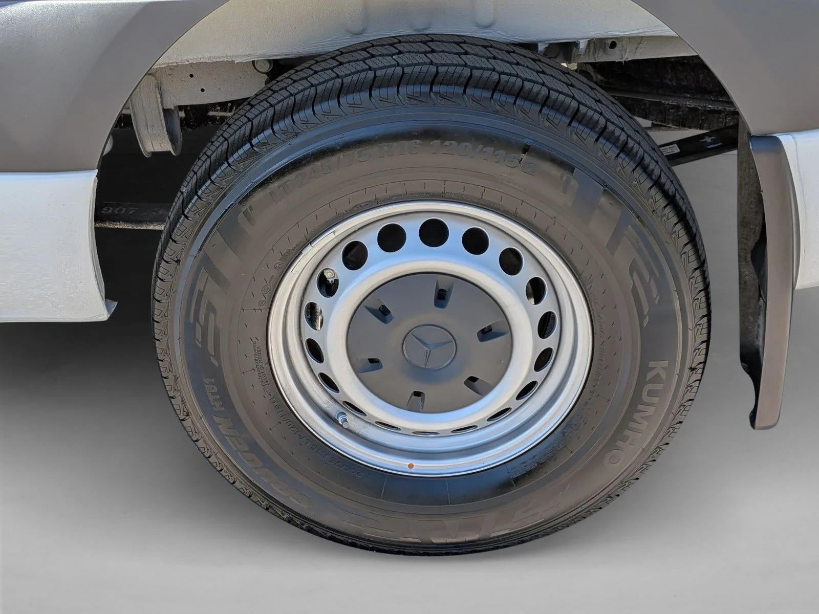 2025 Mercedes-Benz Sprinter Cargo Van 2500 Standard Roof I4 Diesel 144" RWD