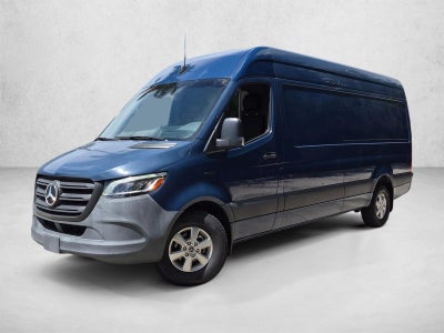 2024 Mercedes-Benz eSprinter Cargo Van 2500 High Roof HO 170" RWD