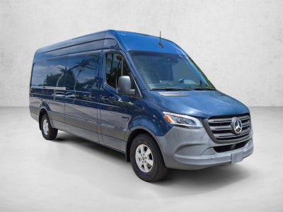 2024 Mercedes-Benz eSprinter Cargo Van 2500 High Roof HO 170" RWD