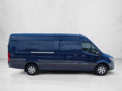 2024 Mercedes-Benz eSprinter Cargo Van 2500 High Roof HO 170" RWD