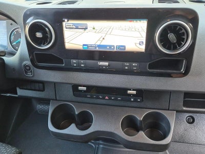 2024 Mercedes-Benz eSprinter Cargo Van 2500 High Roof HO 170" RWD