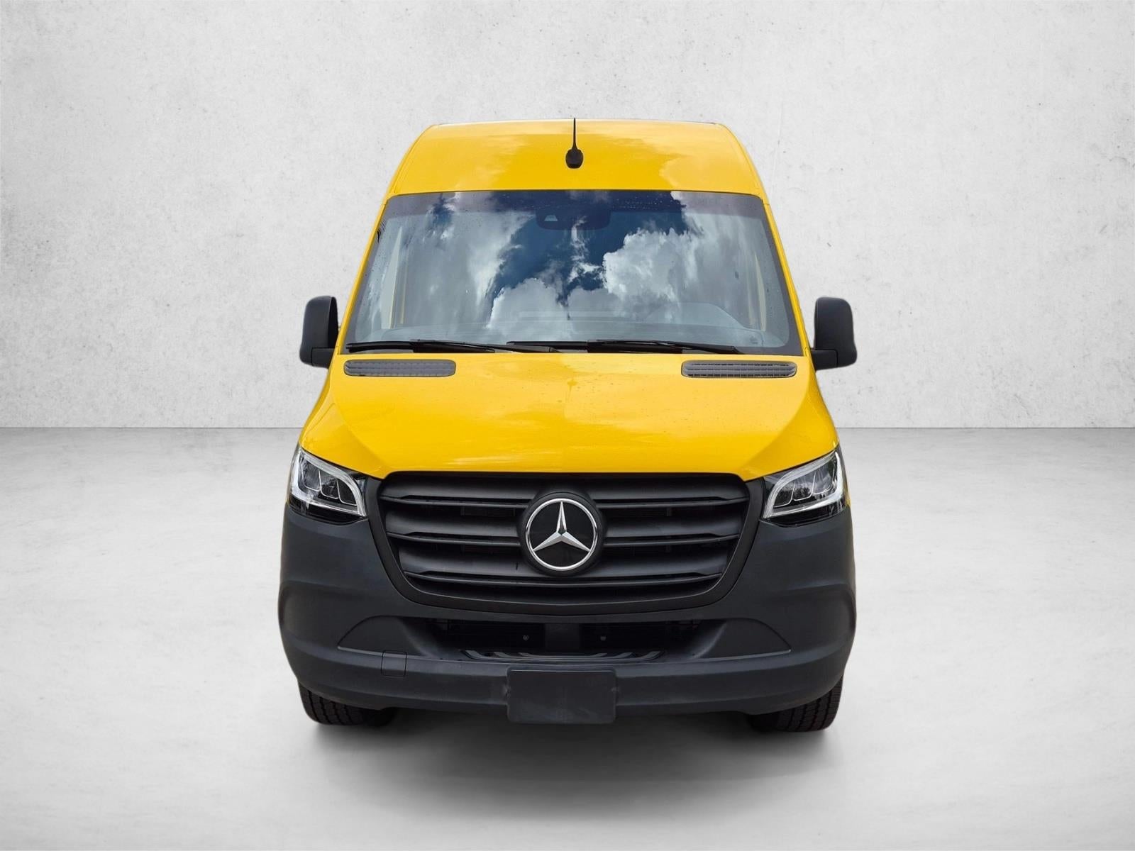 2024 Mercedes-Benz eSprinter Cargo Van 2500 High Roof HO 170" RWD