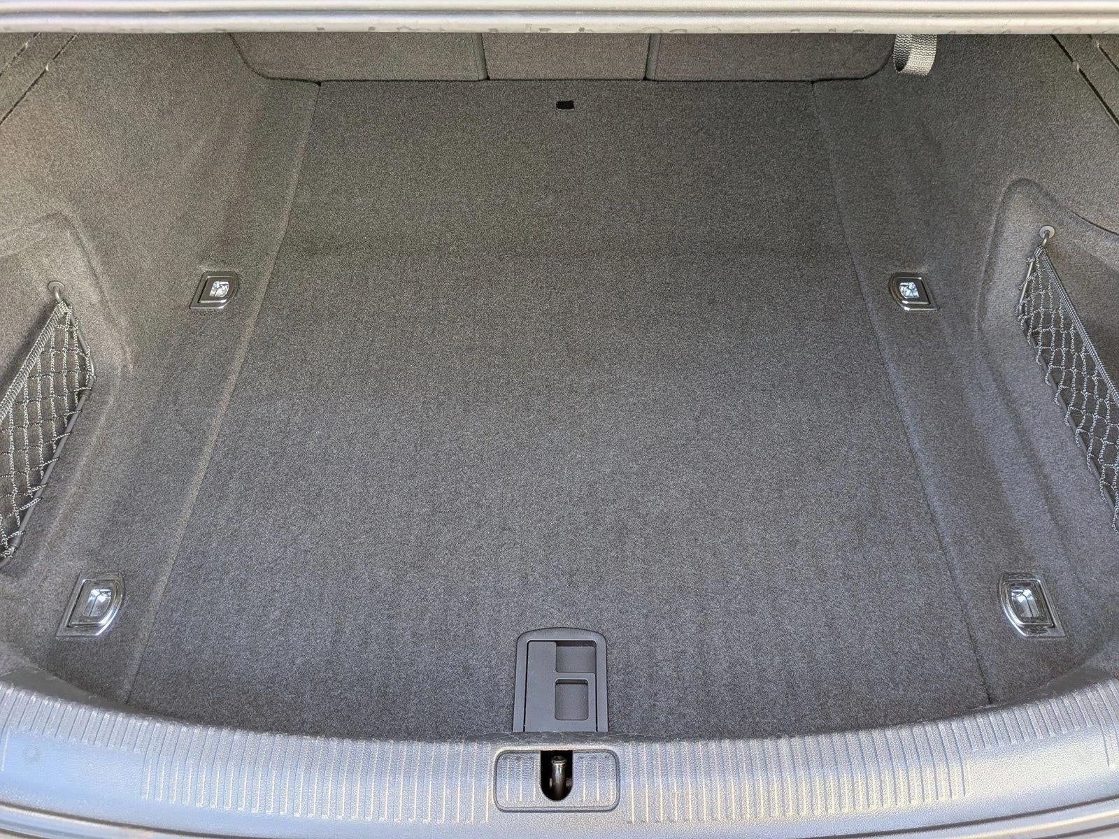 2020 Audi A4 Sedan Premium Plus 45 TFSI quattro