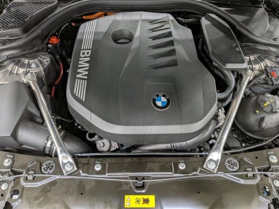 2026 BMW 550e xDrive Sedan