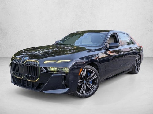 2025 BMW 740i Sedan