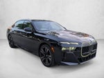 2025 BMW 740i Sedan