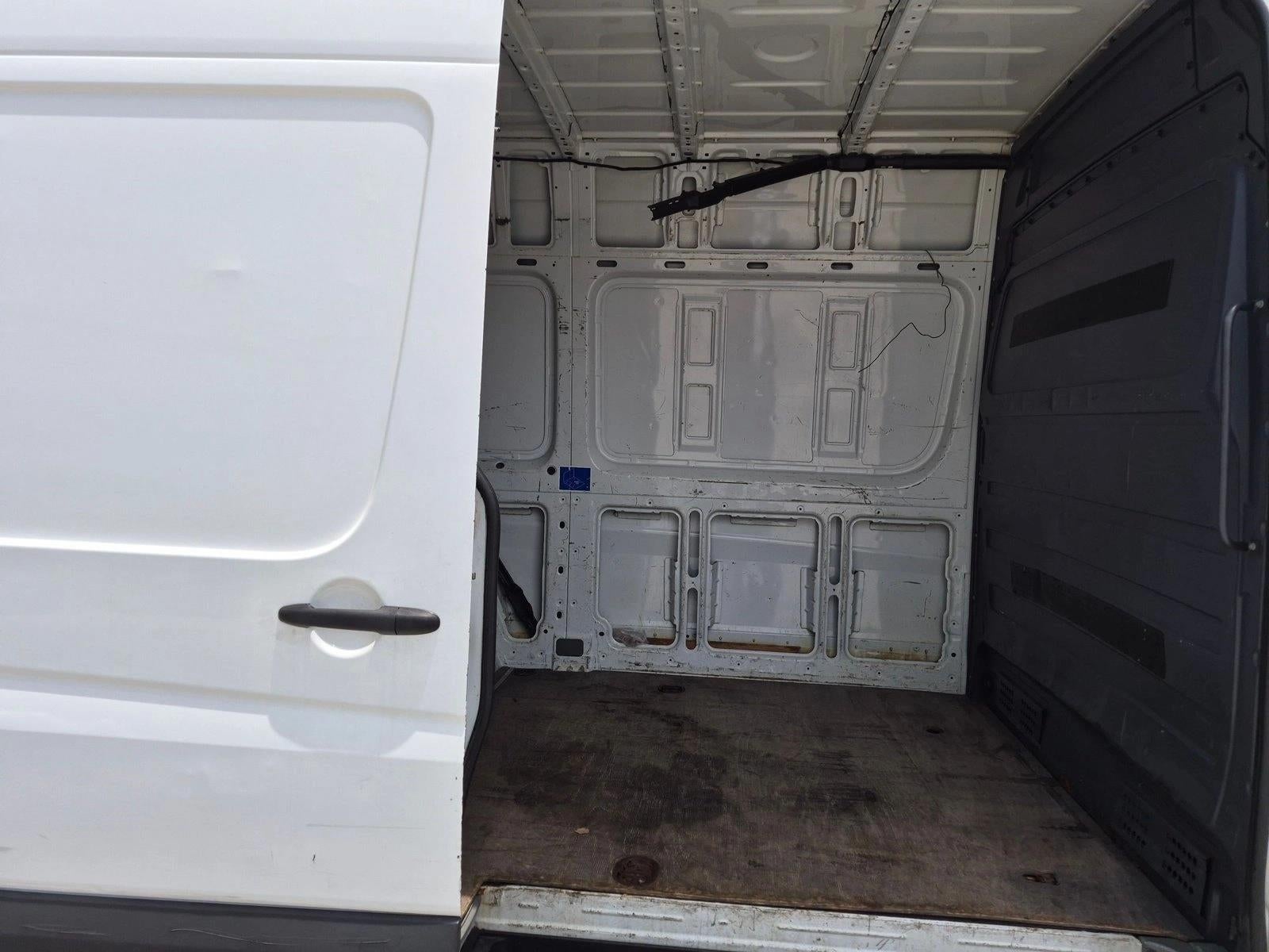 2018 Mercedes-Benz Sprinter Cargo Van 2500 Standard Roof V6 144" RWD