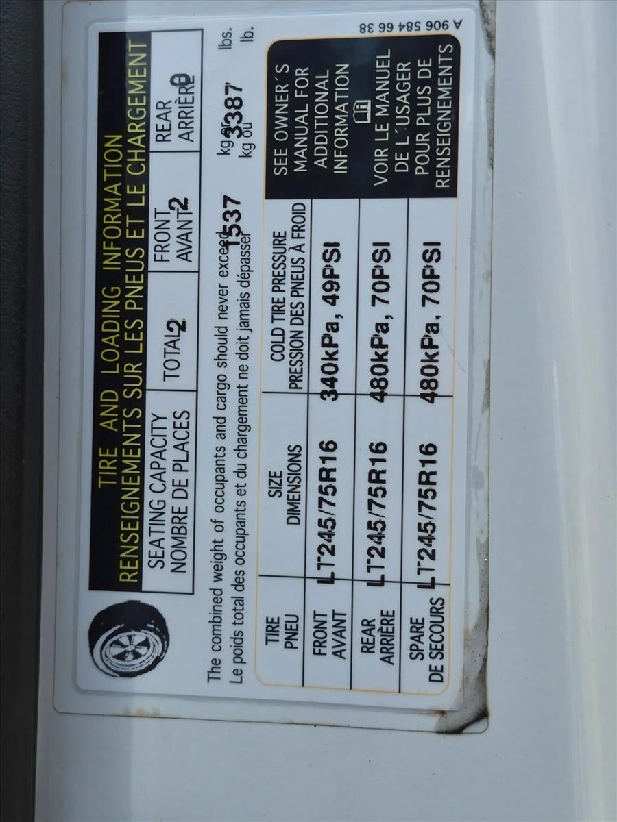 2018 Mercedes-Benz Sprinter Cargo Van 2500 Standard Roof V6 144" RWD