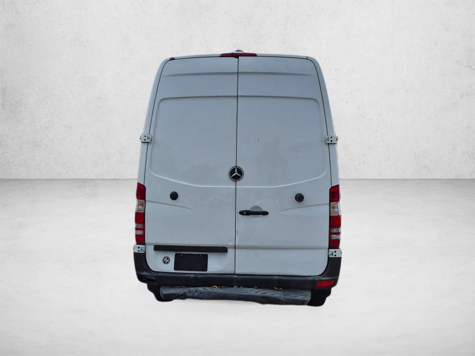 2018 Mercedes-Benz Sprinter Cargo Van 2500 Standard Roof V6 144" RWD