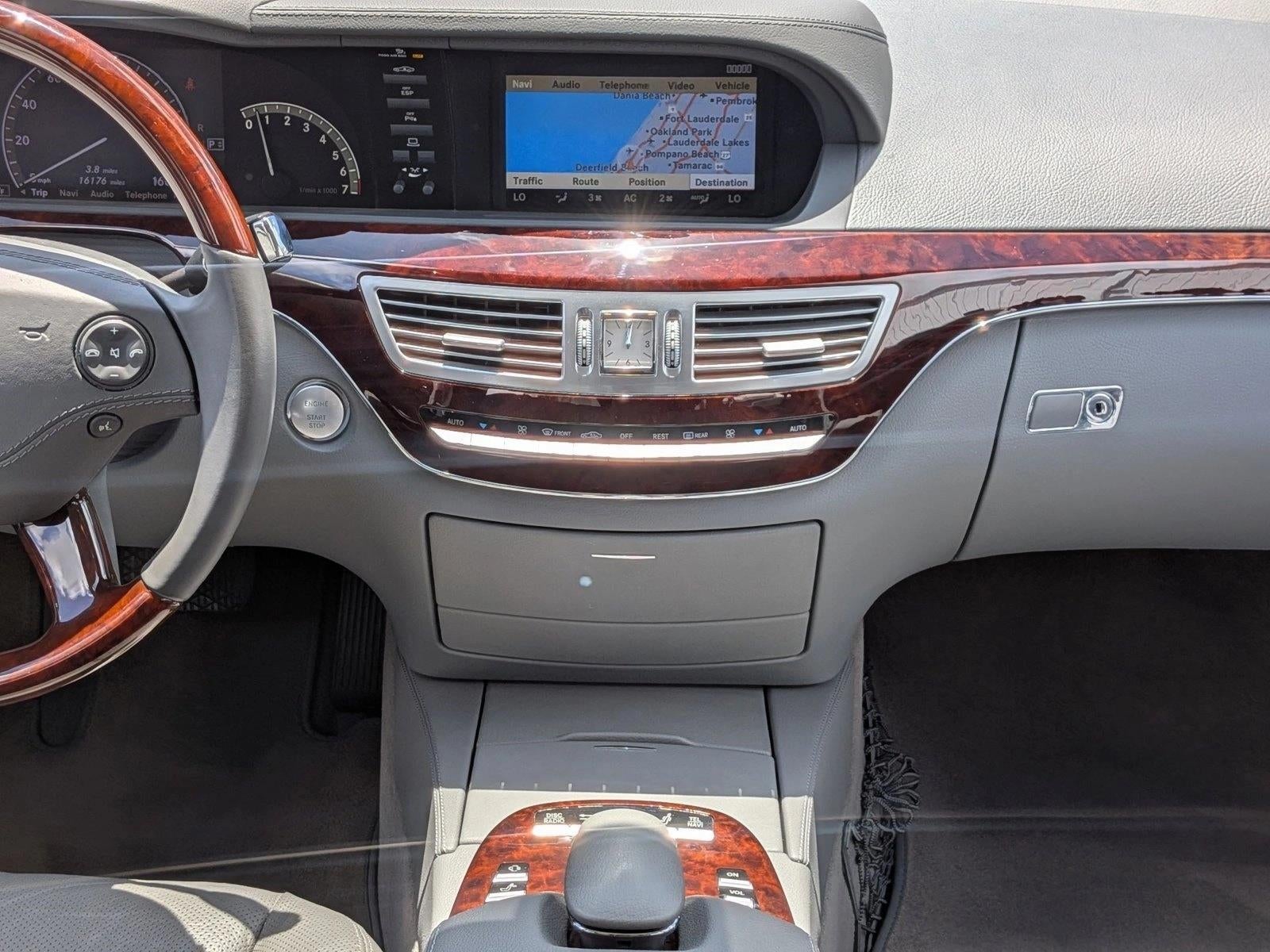 2008 Mercedes-Benz S-Class S 550 Sedan