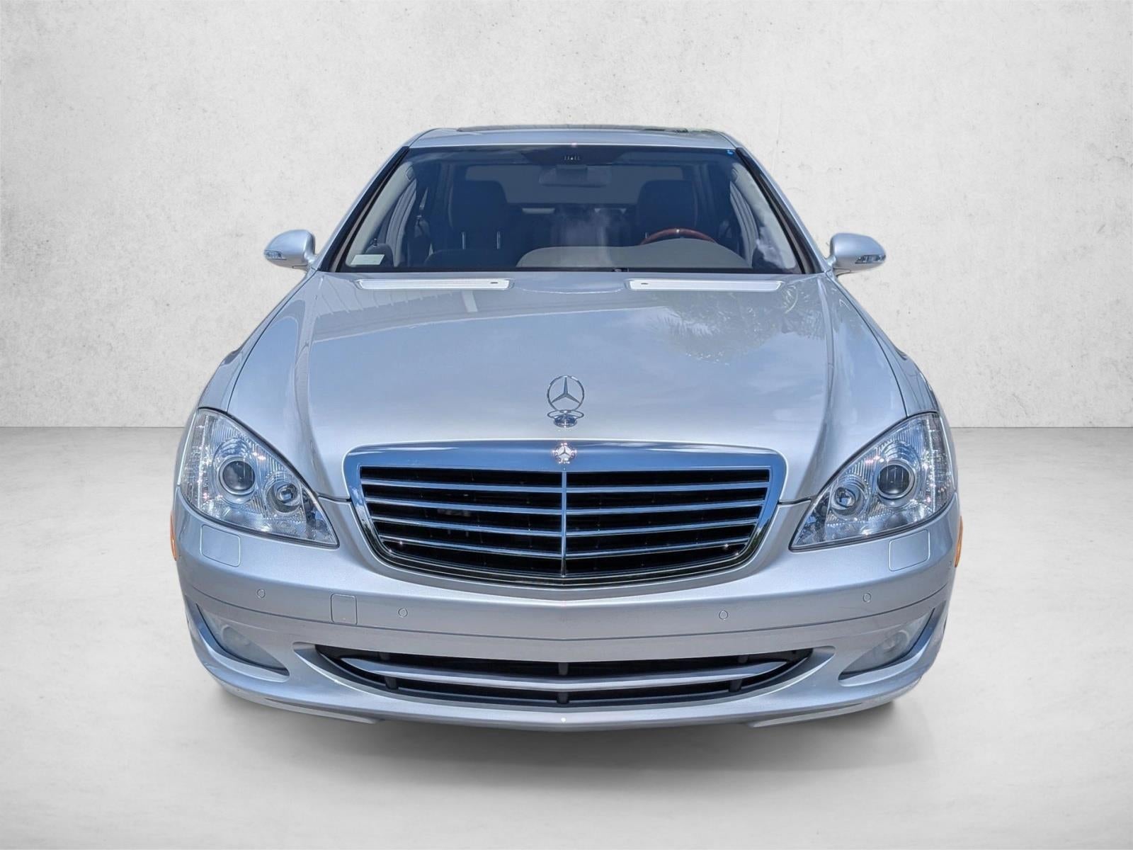 2008 Mercedes-Benz S-Class S 550 Sedan