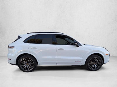 2023 Porsche Cayenne AWD