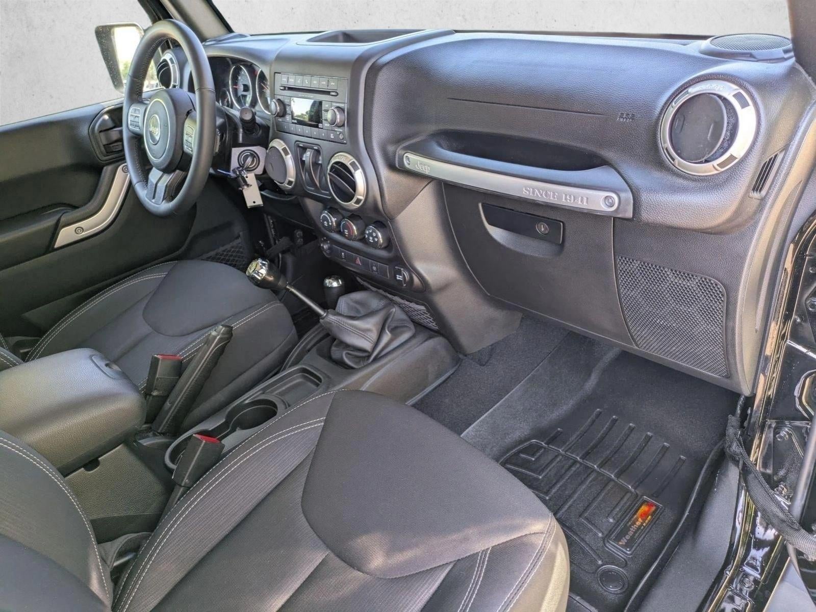 2017 Jeep Wrangler Sahara 4x4