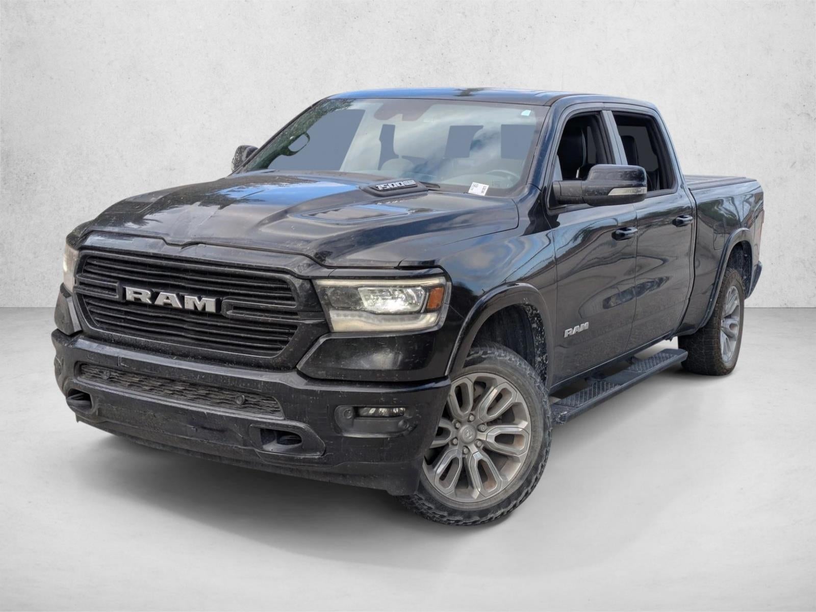 2022 RAM 1500 Laramie 4x4 Crew Cab 6'4" Box