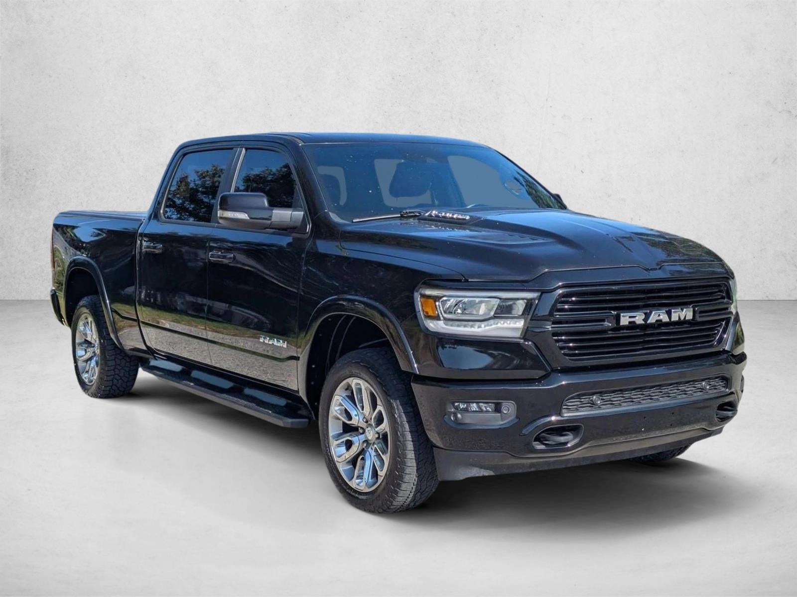 2022 RAM 1500 Laramie 4x4 Crew Cab 6'4" Box