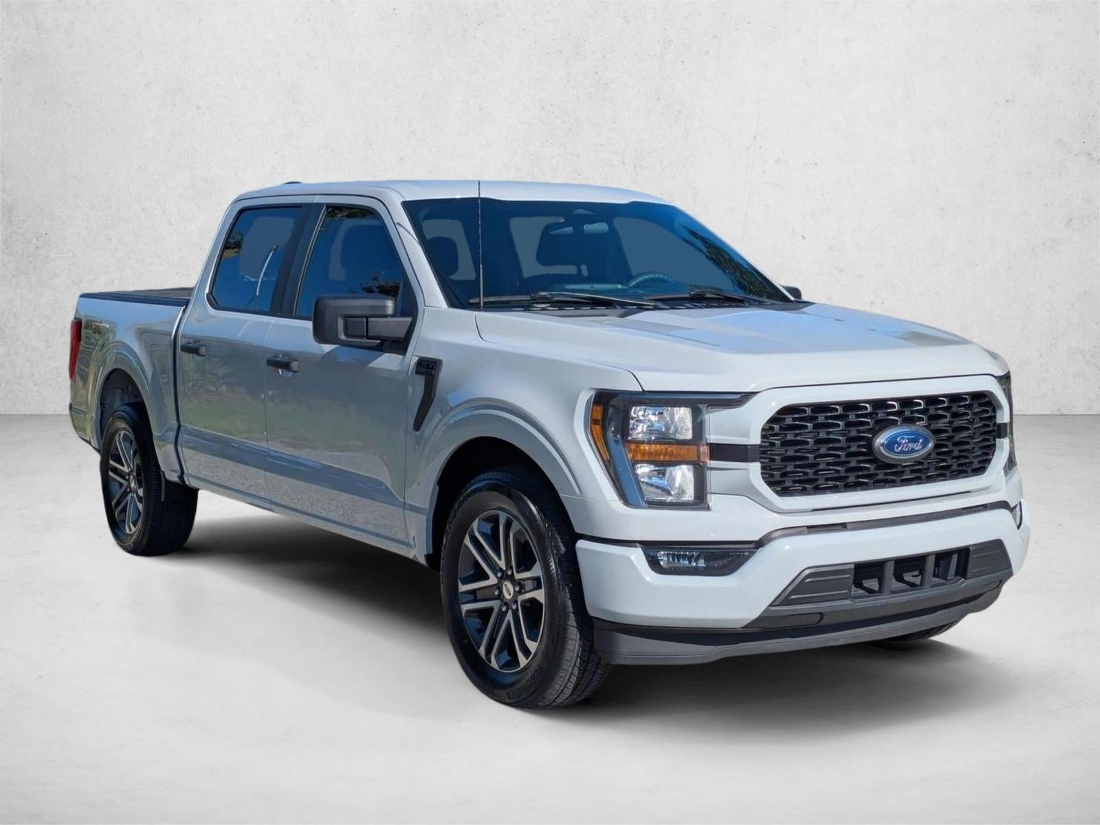 2023 Ford F-150 XL 2WD SuperCrew 5.5' Box