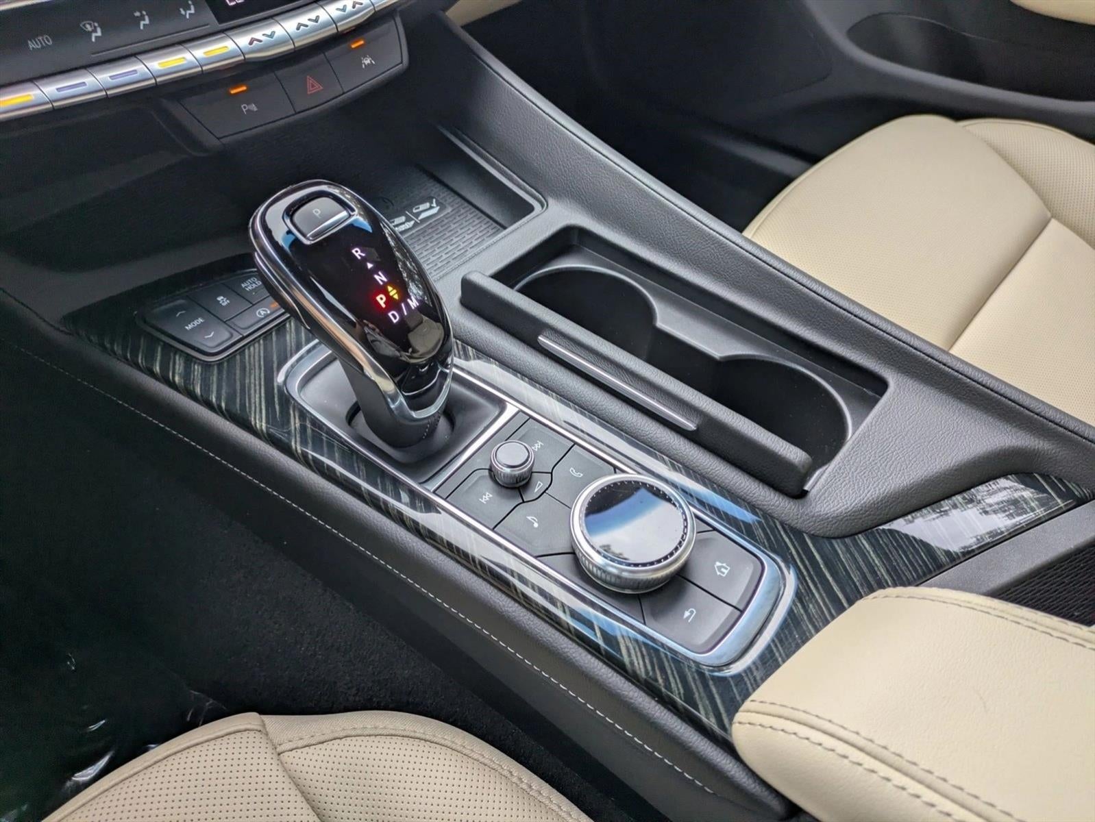 2024 Cadillac CT5 4dr Sdn Premium Luxury